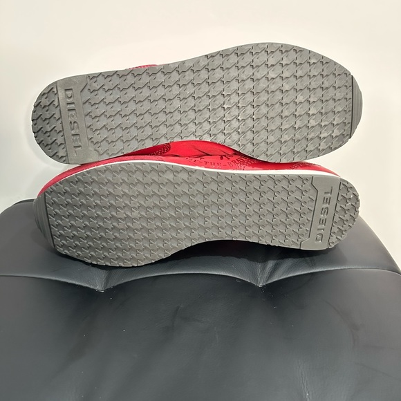 Men’s Diesel - Picture 7 of 12